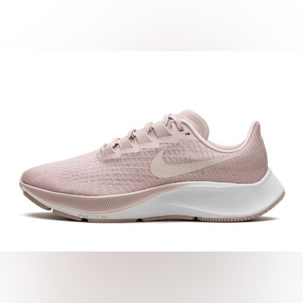 Nike Pegasus 37 Athletic Shoe